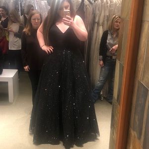 Madison James Ballgown prom dress